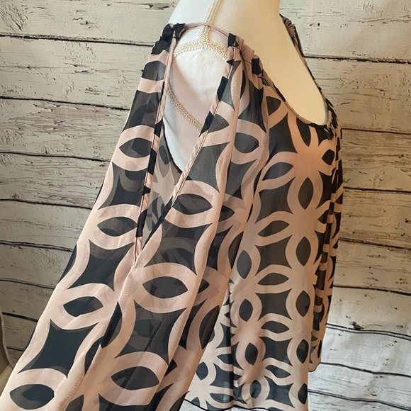 NY&C flowy Small blouse - Picture 4 of 6